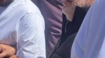 انهيار صلاح عبدالله في جنازة الفنان سليمان عيد