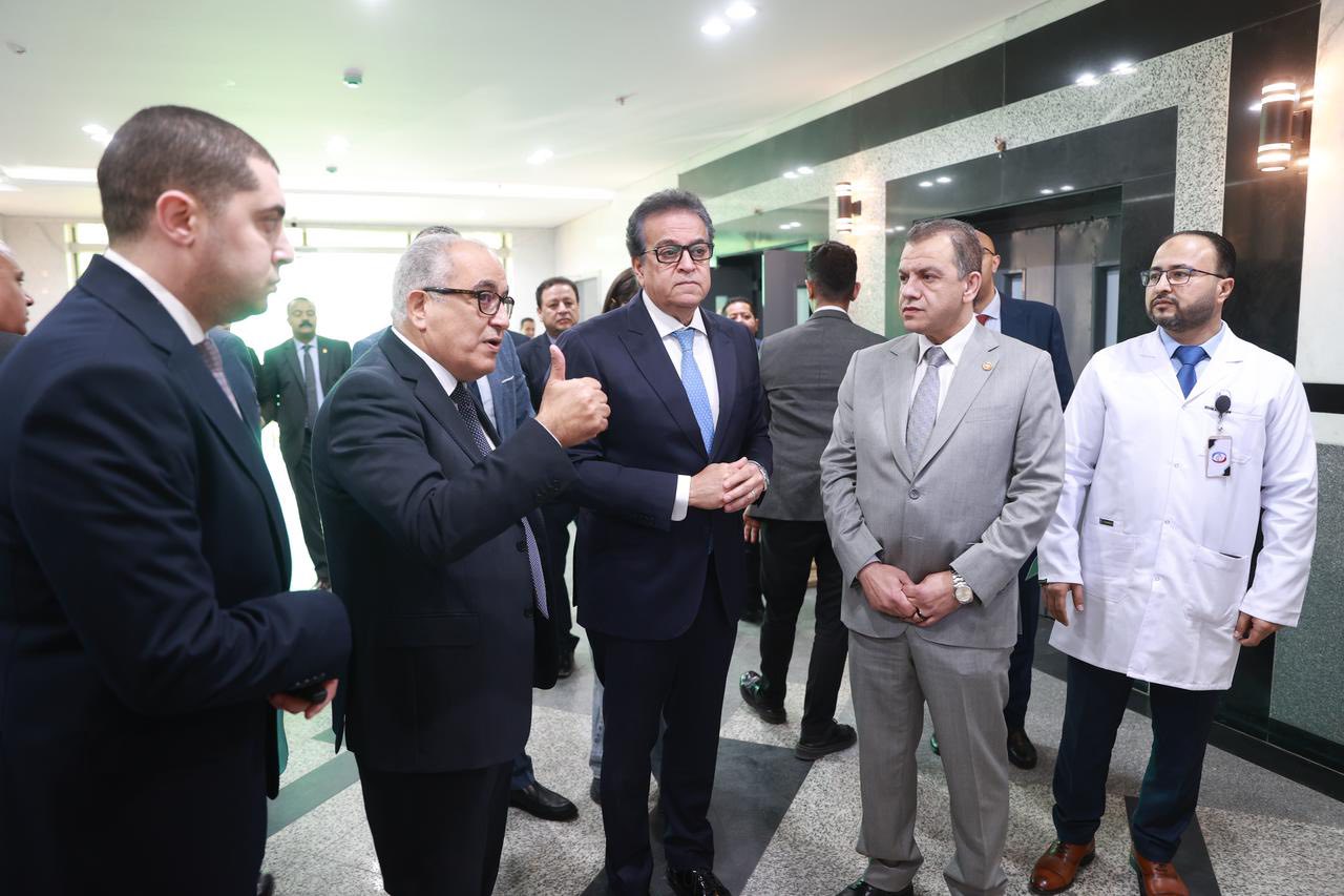 وزير الصحة يتفقد مستشفى أطفال مصر لمتابعة الأعمال الإنشائية والتطوير وزير الصحة يتفقد مستشفى أطفال مصر لمتابعة الأعمال الإنشائية والتطوير