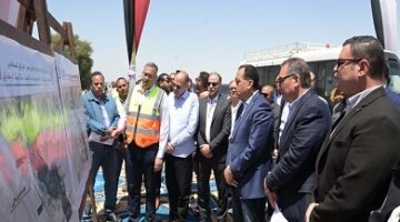 رئيس الوزراء يتفقد أعمال مشروع ازدواج طريق أسيوط- ديروط الزراعي