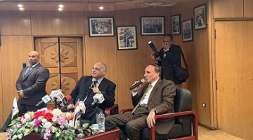 عبد المحسن سلامة: لدينا زملاء محبوسين.. وأعد بأننا سنتصدى بشدة لهذه القضية