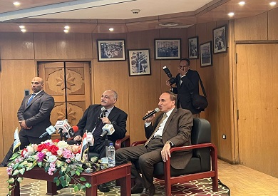 عبد المحسن سلامة: لدينا زملاء محبوسين.. وأعد بأننا سنتصدى بشدة لهذه القضية عبد المحسن سلامة: لدينا زملاء محبوسين.. وأعد بأننا سنتصدى بشدة لهذه القضية