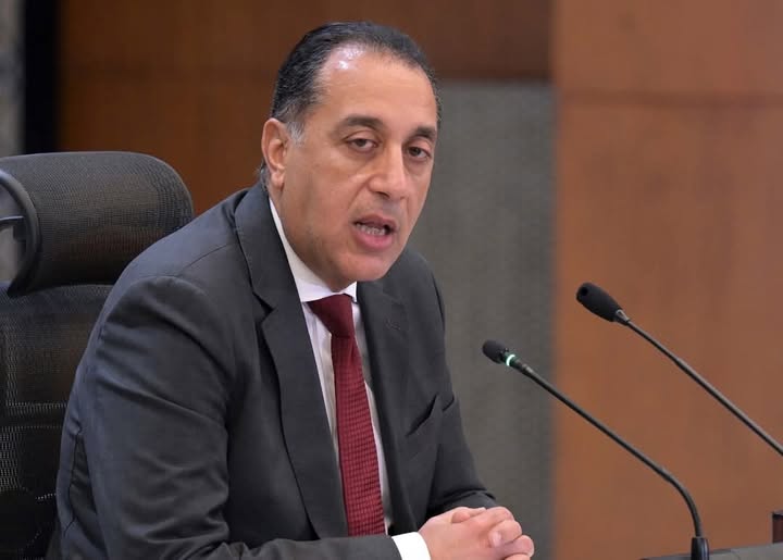 رئيس الوزراء يبدأ جولة ميدانية بمشروعات جهاز مستقبل مصر للتنمية المستدامة رئيس الوزراء يبدأ جولة ميدانية بمشروعات جهاز مستقبل مصر للتنمية المستدامة