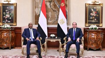 البرهان يشيد بدعم مصر مؤسسات السودان وحرصها على استقراره