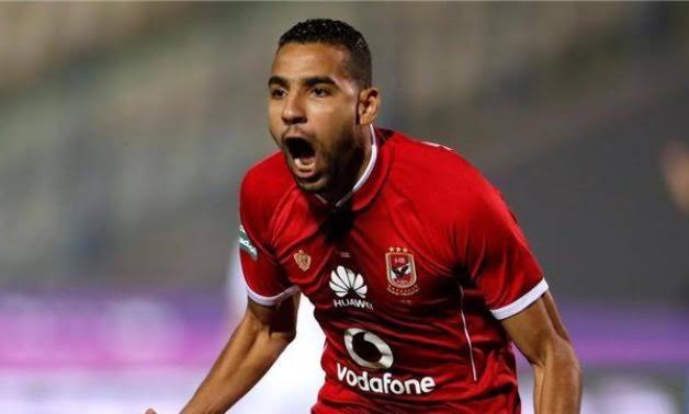 مؤمن زكريا بقميص الأهلي