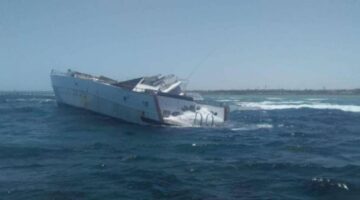 تشكيل لجنة لحصر تلفيات الشعاب المرجانية الناتجة عن حادث اصطدام القارب فاير بيرد بشرم الشيخ