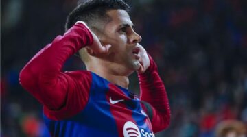 5 خيارات على الطاولة.. برشلونة يبحث عن كانسيلو جديد