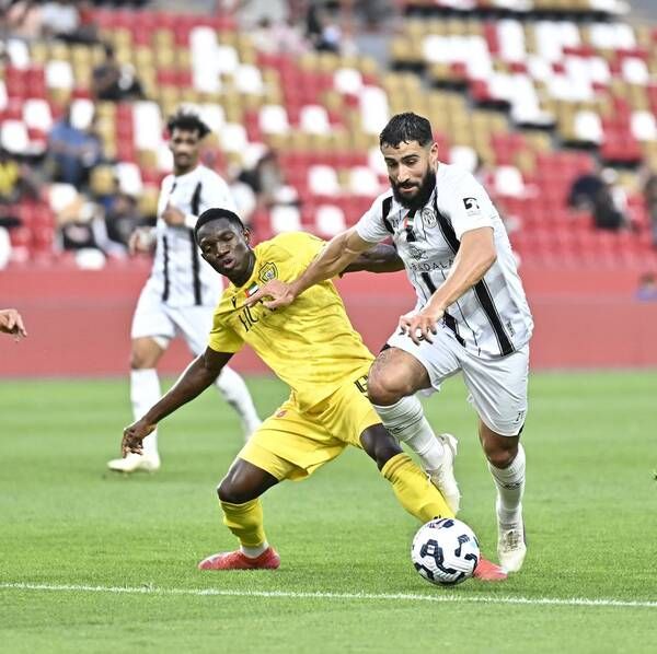 5 فرق تتصارع على المركز الثالث بالدوري الإماراتي 5 فرق تتصارع على المركز الثالث بالدوري الإماراتي