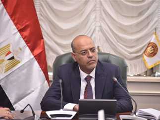 وزير العمل: القانون الجديد يحقق توافقا بشأن الأجور والإجازات.. و3 أشهر للفصل في أي قضية عمالية وزير العمل: القانون الجديد يحقق توافقا بشأن الأجور والإجازات.. و3 أشهر للفصل في أي قضية عمالية