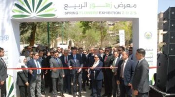 وزير الزراعة: عدد العارضين بمعرض زهور الربيع تجاوز الـ 160 عارضا