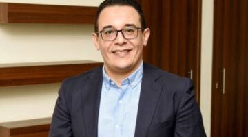 الأستاذ الدكتور حسين سيد مديرا لمستشفى الباطنة بطب عين شمس