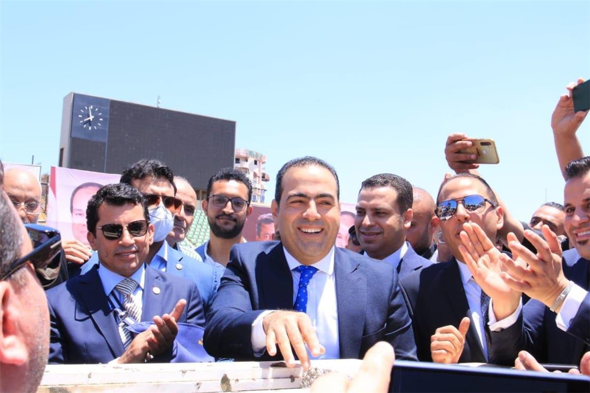 550 مليون جنيه لإنشاء استاد المصري الجديد بدعم من القيادة السياسية 550 مليون جنيه لإنشاء استاد المصري الجديد بدعم من القيادة السياسية