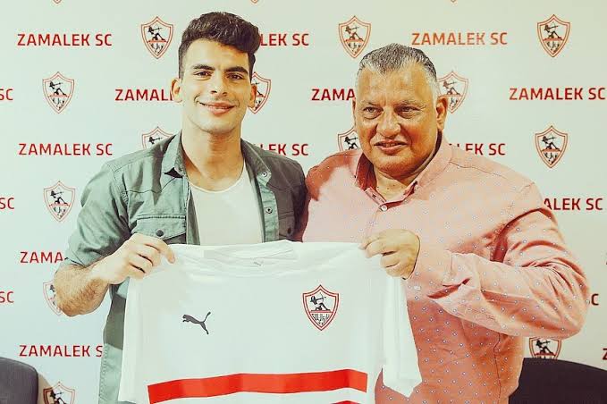 والده: لا توجد فرصة لاستمرار زيزو في الزمالك.. ونجلي تحمل ما لا يتحمله بشر والده: لا توجد فرصة لاستمرار زيزو في الزمالك.. ونجلي تحمل ما لا يتحمله بشر