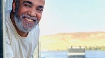 وشه كان بيضحك في الكفن.. ابنة سليمان عيد تكشف اللحظات الأخيرة لوالدها