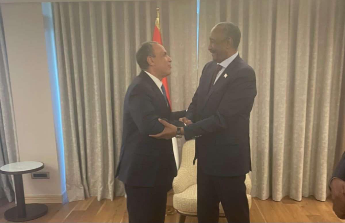 وزير الخارجية يلتقي رئيس مجلس السيادة الانتقالي السوداني على هامش أعمال منتدى أنطاليا الدبلوماسي وزير الخارجية يلتقي رئيس مجلس السيادة الانتقالي السوداني على هامش أعمال منتدى أنطاليا الدبلوماسي