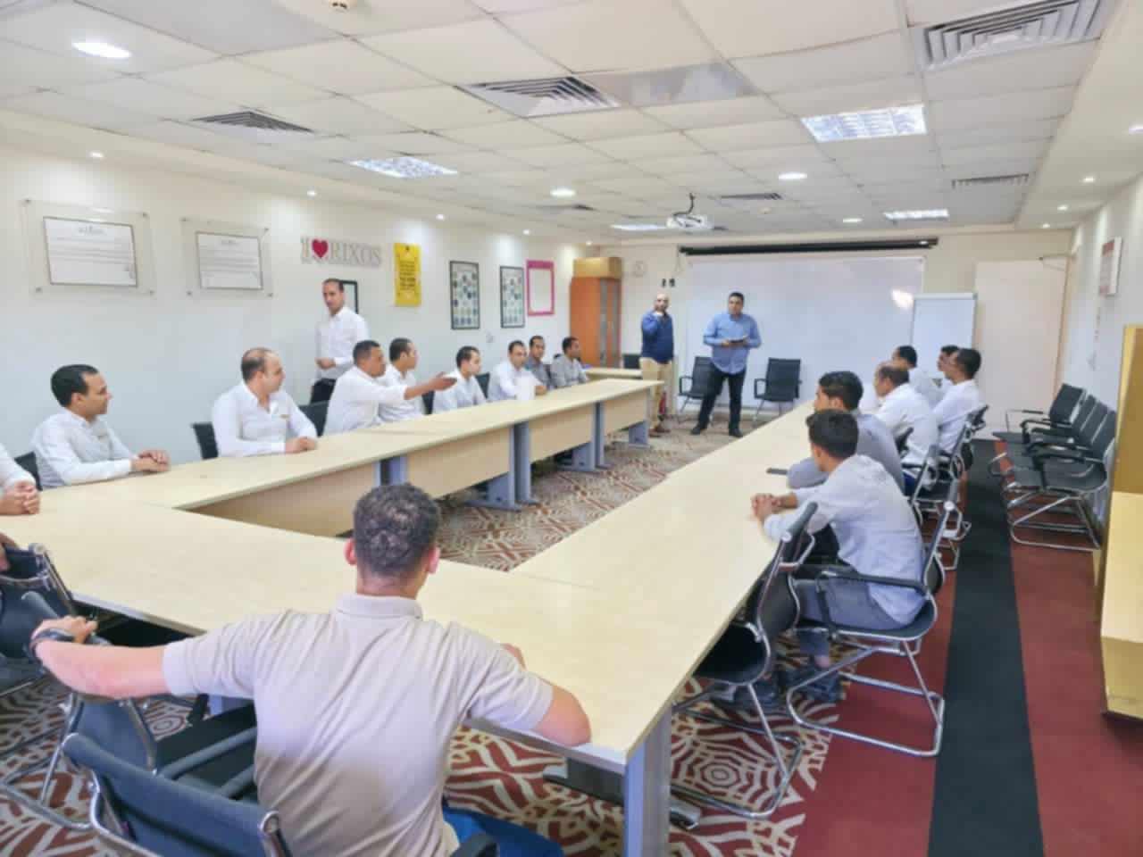 مديرية عمل جنوب سيناء تنظم ندوة توعوية للعاملين في القطاع السياحي حول الحد الأدنى للأجور مديرية عمل جنوب سيناء تنظم ندوة توعوية للعاملين في القطاع السياحي حول الحد الأدنى للأجور