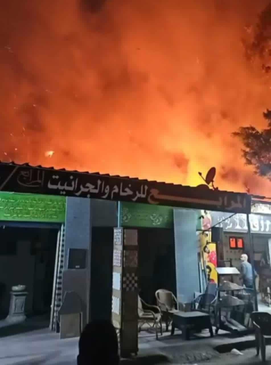 السيطرة على حريق هائل بمخلفات القمامة في طنطا السيطرة على حريق هائل بمخلفات القمامة في طنطا