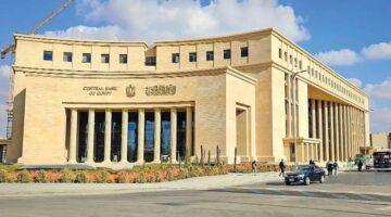 البنوك تتحوط من مخاطر خفض الفائدة على معدل الربحية من خلال زيادة معدلات التوظيف