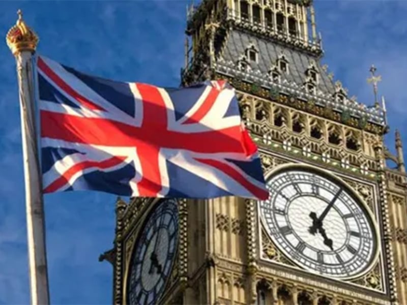 %73 من شركات التصنيع البريطانية تتوقع ضررًا من الرسوم الأمريكية وتجمّد استثماراتها %73 من شركات التصنيع البريطانية تتوقع ضررًا من الرسوم الأمريكية وتجمّد استثماراتها