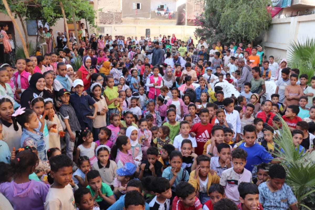 عرض مسرحية طوف وطوفان العراقية على مسرحة نادي الفتيات بقنا عرض مسرحية طوف وطوفان العراقية على مسرحة نادي الفتيات بقنا