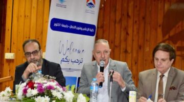 الناقد خالد محمود: أساس ريادة الدراما حرية الإبداع وليس التوجيه
