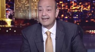 عمرو أديب: لدينا مشكلة في الطب.. وكل طبيب حر في السفر للعمل بالخارج