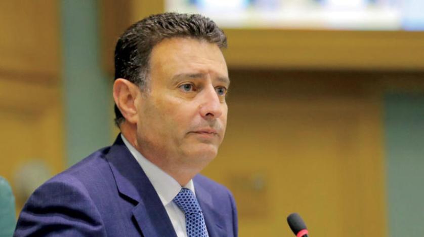 رئيس النواب الأردني: العبث بأمن الوطن يعد جريمة وخيانة تستوجب أقصى العقوبات رئيس النواب الأردني: العبث بأمن الوطن يعد جريمة وخيانة تستوجب أقصى العقوبات