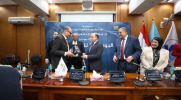 محافظ كفرالشيخ ورئيس البورصة المصرية يفتتحان الدورة العاشرة لمؤتمر البورصة للتنمية
