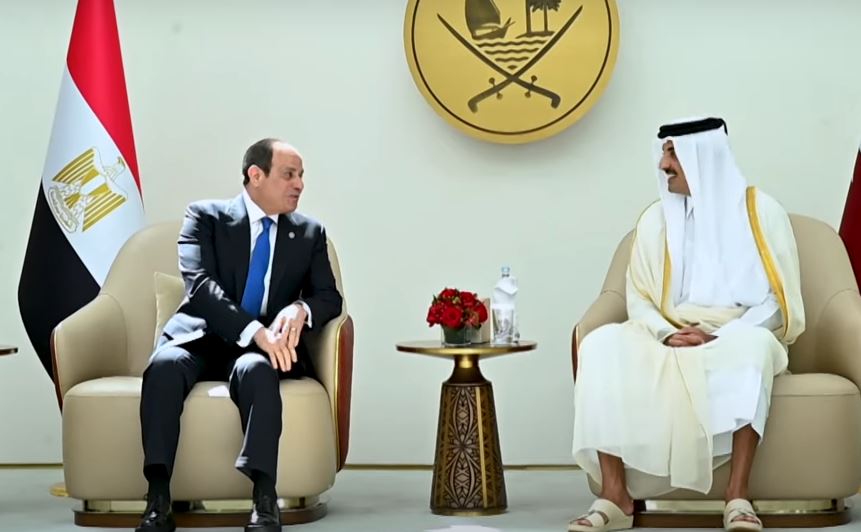 خلال لقاء بالدوحة.. السيسي يدعو مجتمع الأعمال القطري لتعزيز الاستثمارات في مصر