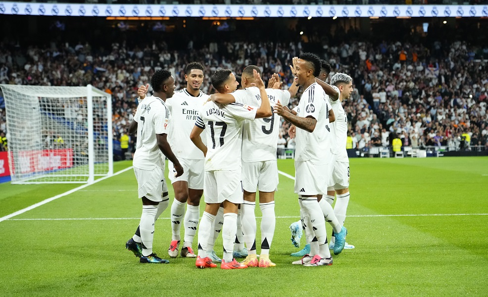 تاريخ عودة كارفاخال للانضمام إلى ريال مدريد