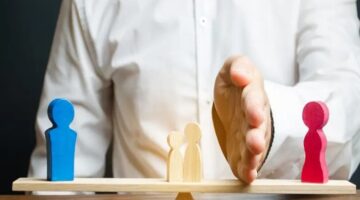 تفتح الأبواب لتأويلات باطلة.. الإفتاء ترد على سعد الدين الهلالي في 6 رسائل