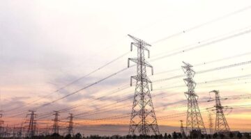 2.5 مليار جنيه لإقامة 3 محطات محولات وخطوط الربط الكهربائي في سيناء