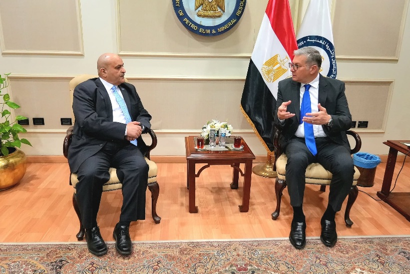 وزير البترول يبحث مع أمين عام أوابك تعزيز التكامل العربي في مجالات الطاقة وزير البترول يبحث مع أمين عام أوابك تعزيز التكامل العربي في مجالات الطاقة