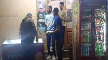 حملات مسائية مكثفة بحي شمال الغردقة لمراجعة التراخيص ورفع الإشغالات