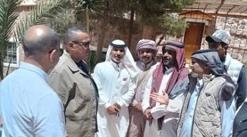 للاستماع إلى مطالبهم.. محافظ جنوب سيناء يلتقي بعواقل وشباب بدو مدينة سانت كاترين