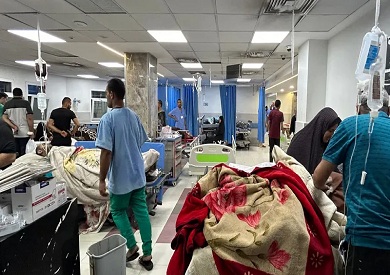 مدير منظمة الصحة العالمية يدين الهجوم الإسرائيلي على مستشفى في غزة مدير منظمة الصحة العالمية يدين الهجوم الإسرائيلي على مستشفى في غزة
