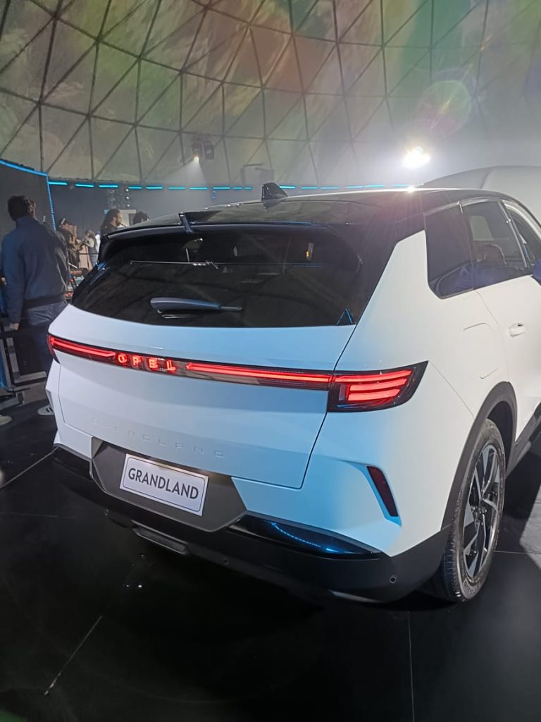 أوبل جراند لاند موديل 2025