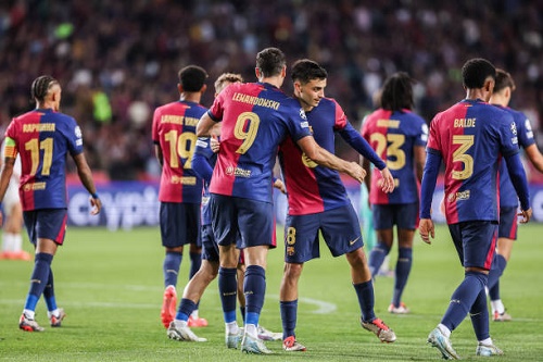 ثلاثي هجومي في تشكيل برشلونة أمام ريال مدريد
