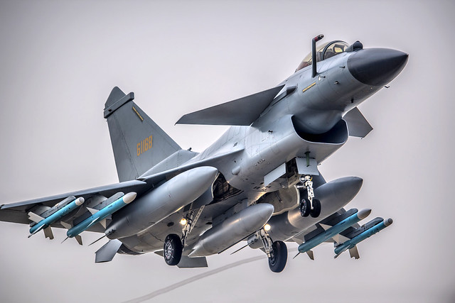 هل تشتري مصر مقاتلات J-10 من الصين؟ صفقة محتملة تغير موازين القوى في المنطقة هل تشتري مصر مقاتلات J-10 من الصين؟ صفقة محتملة تغير موازين القوى في المنطقة