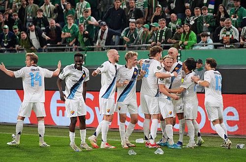 فريق مغمور يتأهل لمواجهة تشيلسي في قبل نهائي دوري المؤتمر الأوروبي فريق مغمور يتأهل لمواجهة تشيلسي في قبل نهائي دوري المؤتمر الأوروبي