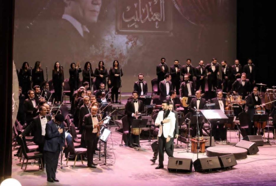 أمسية رومانسية كاملة العدد لروائع العندليب في الأوبرا
