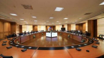 مجلس جامعة كفر الشيخ يقر منح عدد من التعيينات والمنح العلمية