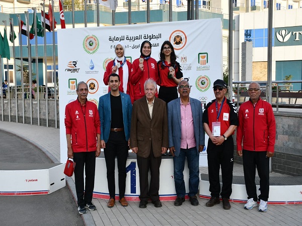 مصر تتألق وتتصدر البطولة العربية للرماية بذهبيتين وفضيتين في منافسات الناشئين مصر تتألق وتتصدر البطولة العربية للرماية بذهبيتين وفضيتين في منافسات الناشئين