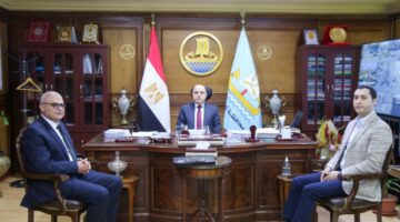 محافظ كفر الشيخ يبحث إنشاء منافذ توزيع للأسماك بأسعار مخفضة