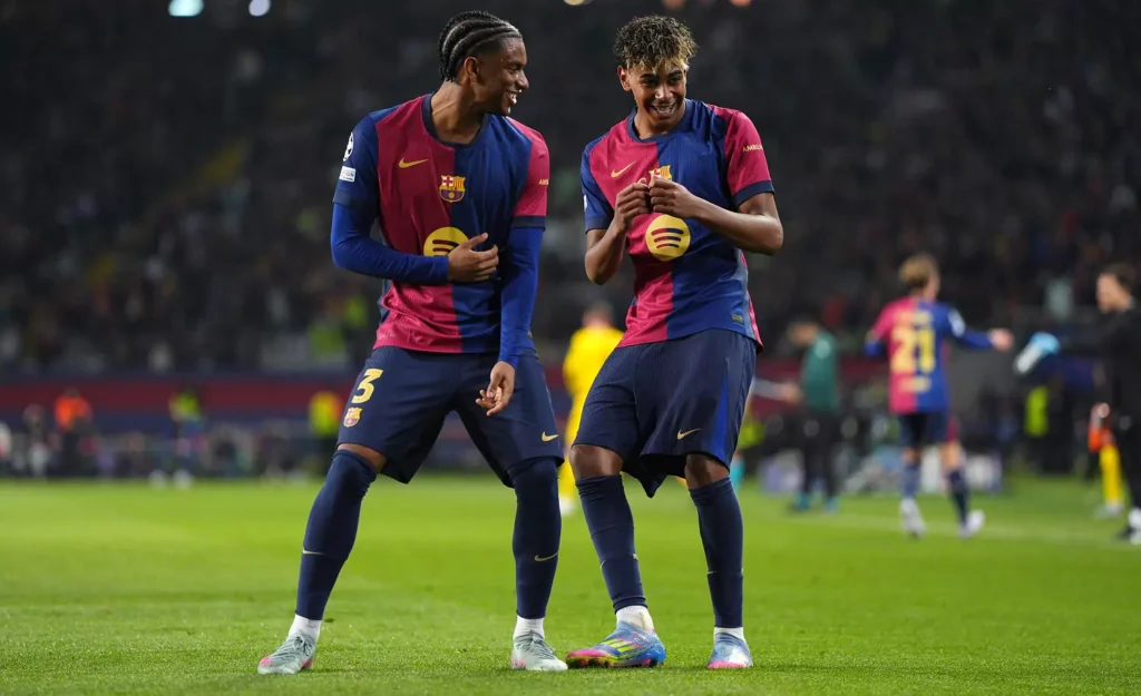 نتيجة مباراة برشلونة ضد بوروسيا دورتموند – تأهل بشق الأنفس رغم الهزيمة بثلاثية نتيجة مباراة برشلونة ضد بوروسيا دورتموند – تأهل بشق الأنفس رغم الهزيمة بثلاثية
