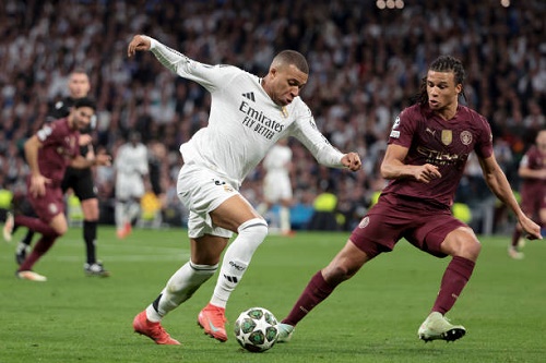 مبابي يعود لتدريبات ريال مدريد مبابي يعود لتدريبات ريال مدريد