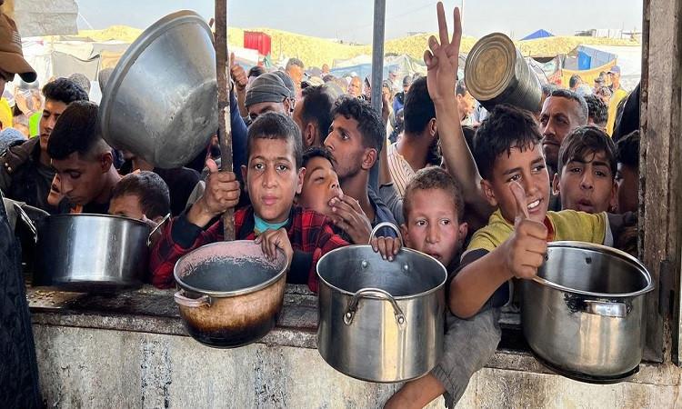حماس : لا معنى لأي مفاوضات لوقف النار في ظل حرب التجويع بغزة حماس : لا معنى لأي مفاوضات لوقف النار في ظل حرب التجويع بغزة