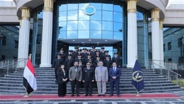 "الداخلية" تختتم دورة تدريبية لضباط الشرطة حول قواعد نيلسون مانديلا لمعاملة السجناء "الداخلية" تختتم دورة تدريبية لضباط الشرطة حول قواعد نيلسون مانديلا لمعاملة السجناء