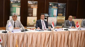 "فاروق" يلتقى بالوزراء والمسئولين والمستثمرين التونسيين لبحث الاستثمار