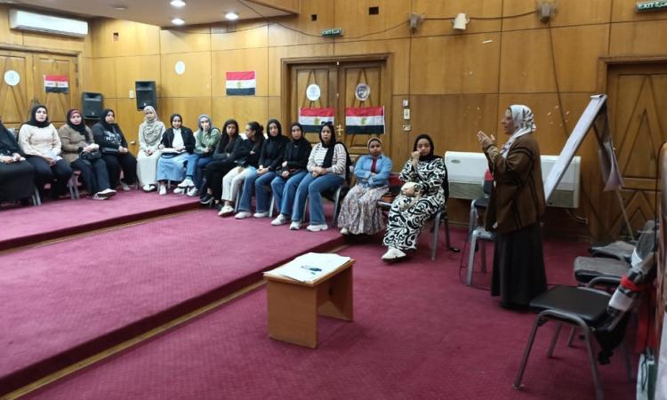 "قومي الجيزة" ينظم 3 محاضرات حول مسئولية المجتمع في مناهضة العنف ضد المرأة "قومي الجيزة" ينظم 3 محاضرات حول مسئولية المجتمع في مناهضة العنف ضد المرأة
