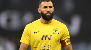 مدرب اتحاد جدة يعلن حجم إصابة بنزيما